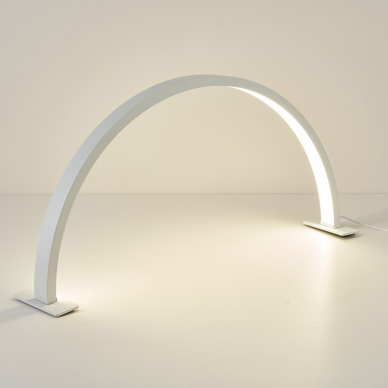 New U-shaped Curved Beauty Salon Nail Table Lamps 